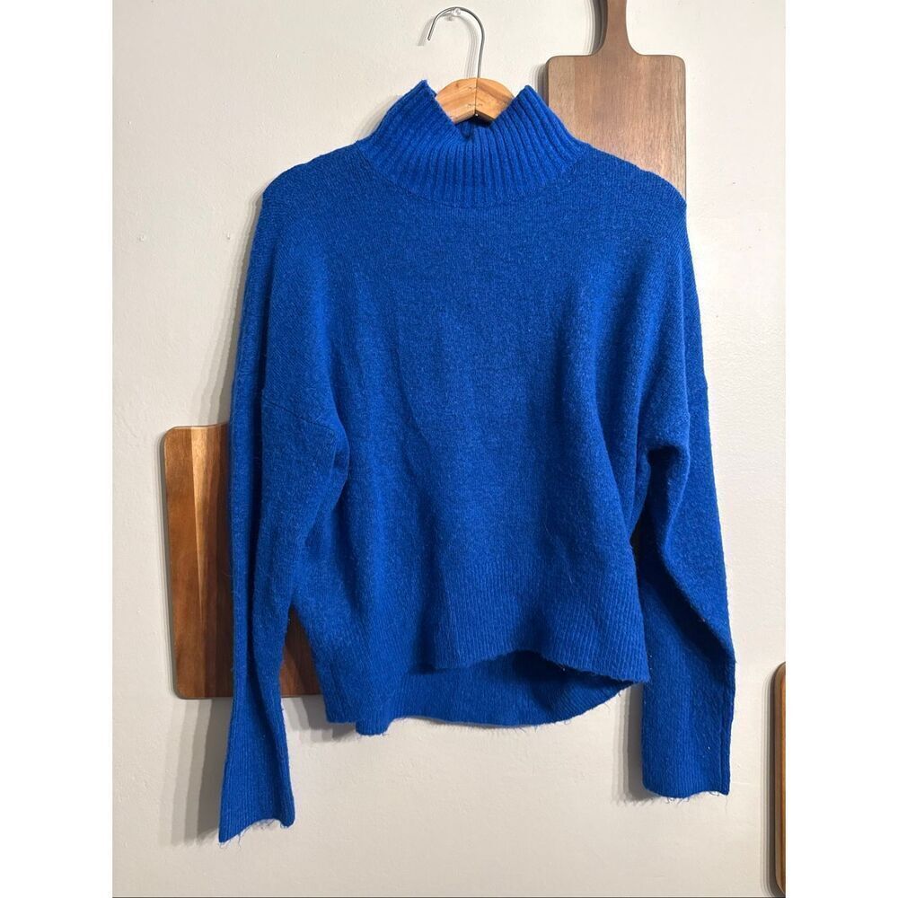 Express‎ Blue Knit Turtle Neck Long Sleeve Drop Shoulder Pullover Sweater Small